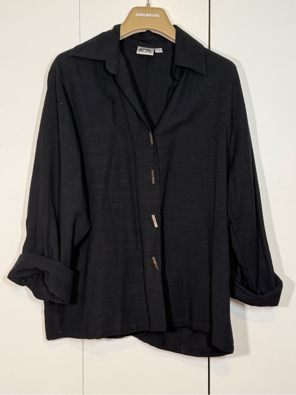 Black Button-Front Lightweight Women's Shirt - Relaxed Collared Top